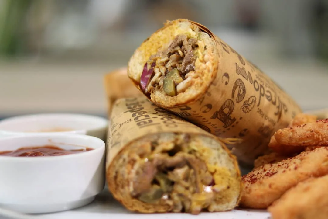 ساندویچ استیک گوشت